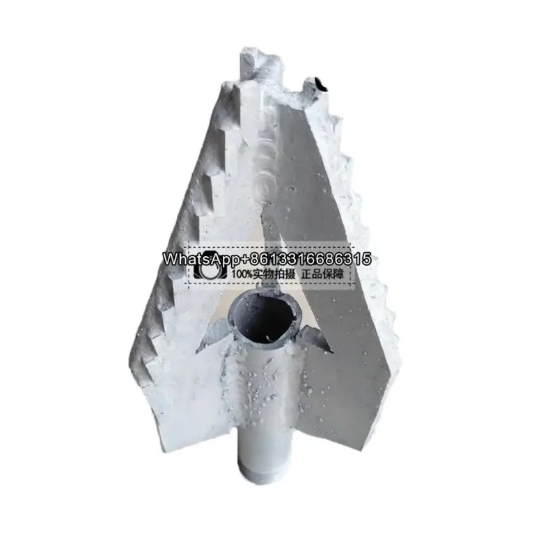Small drilling rig 3-wing alloy drill bit/household drilling rig bit/water well drill bit/drilling rig bit/Well Drilling
Small drilling rig 3-wing alloy drill bit/household drilling rig bit/water well drill bit/drilling rig bit/Well Drilling