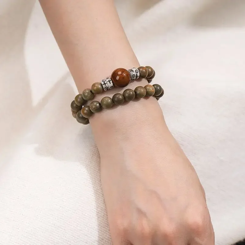 Natural Old Material Green Sandalwood Buddha Beads Bracelet Luckful Purple Golden Mouse Double Circle Handheld Rosary Exquisite
Natural Old Material Green Sandalwood Buddha Beads Bracelet Luckful Purple Golden Mouse Double Circle Handheld Rosary Exquisite