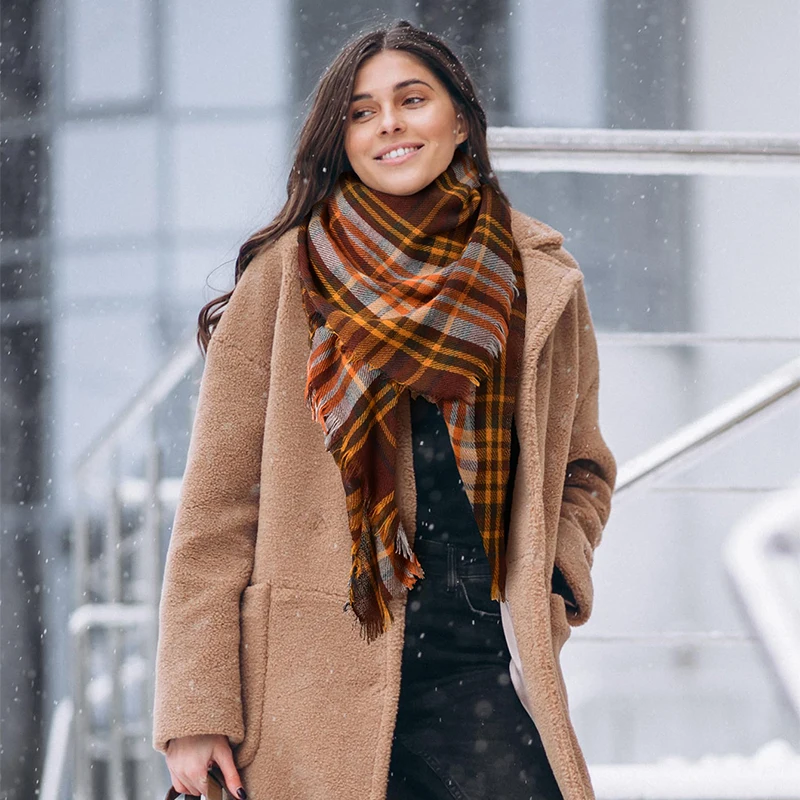 2023 New Women Colorful Plaid Triangle Scarf Fashion Winter Warm Shawl Wrap Bandana Thicken Blanket Neckerchief Scarves
2023 New Women Colorful Plaid Triangle Scarf Fashion Winter Warm Shawl Wrap Bandana Thicken Blanket Neckerchief Scarves