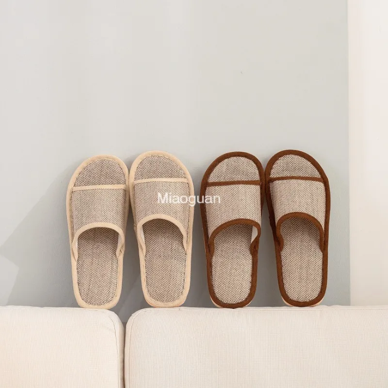 Classic Linen Slippers Women Men Spring Autumn Home Flip Flops Thick Platform Soft Sole Slide Lady Lovers Couples Slip on Flats
Classic Linen Slippers Women Men Spring Autumn Home Flip Flops Thick Platform Soft Sole Slide Lady Lovers Couples Slip on Flats