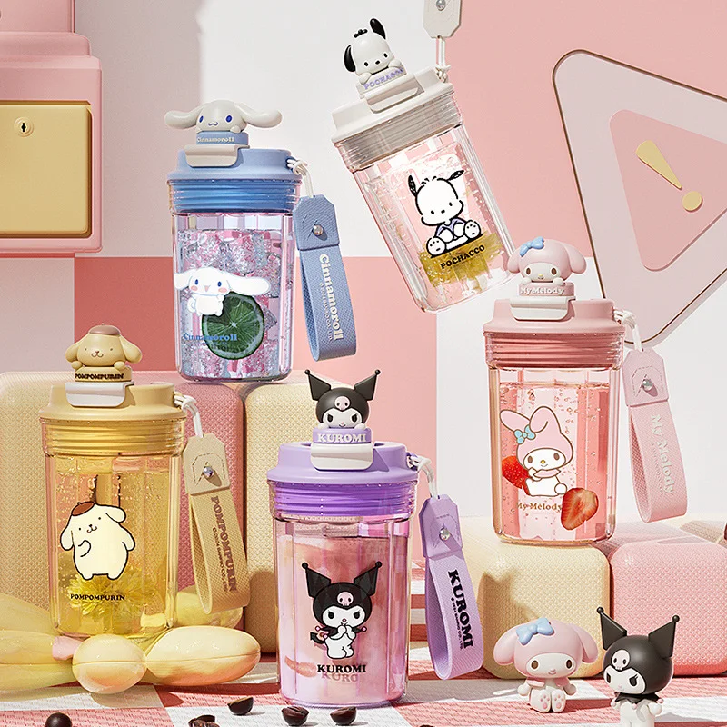 

2024 Sanrio Hello Kitty Plastic Cup Kawaii Anime Kuromi My Melody Cinnamoroll Pompompurin Cute Doll Water Bottle Toys Kids Gift