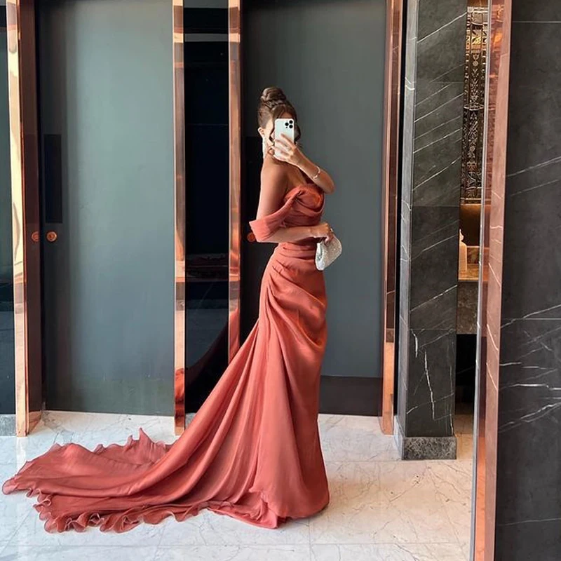 Sexy Strapless فساتين السهرة Mini Mermaid Prom Dress Dark Orange Satin Party Dresses Custom Size Vestidos De Noche فستان سهرة
Sexy Strapless فساتين السهرة Mini Mermaid Prom Dress Dark Orange Satin Party Dresses Custom Size Vestidos De Noche فستان سهرة