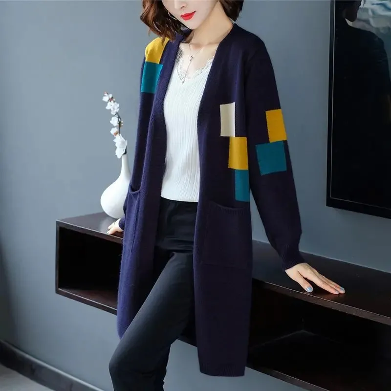 Long Cardigan Women Knitted Sweater Autumn Winter Long Sleeve Knitwear Tops Color Matching Jacket Thick Loose Coat Female G2720
Long Cardigan Women Knitted Sweater Autumn Winter Long Sleeve Knitwear Tops Color Matching Jacket Thick Loose Coat Female G2720