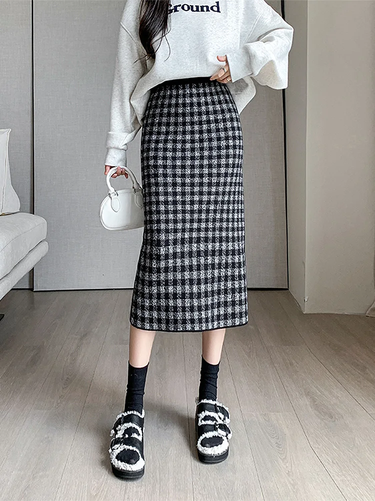 

BETHQUENOY Skirts 2023 Women Clothing Fall Winter Checked Knit Skirt Faldas Para Mujeres High Waist Back Slit Casual Midi Skirt