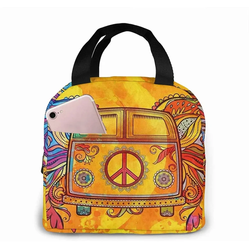 Винтажный автомобильный мини-фургон Hippie с надписью мира, изолированный Ланч-бокс, многоразовый холодильник, сумка-тоут, водонепроницаемый держатель для ланча для женщин
Винтажный автомобильный мини-фургон Hippie с надписью мира, изолированный Ланч-бокс, многоразовый холодильник, сумка-тоут, водонепроницаемый держатель для ланча для женщин