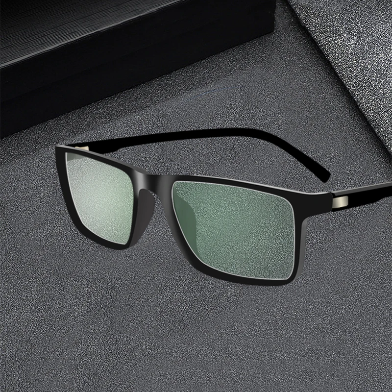 UV400 Men's Business Anti Blue Light Reading Glasses Metal Frame Prescription Computer glasses for women Eyeglasses case 
UV400 Men's Business Anti Blue Light Reading Glasses Metal Frame Prescription Computer glasses for women Eyeglasses case