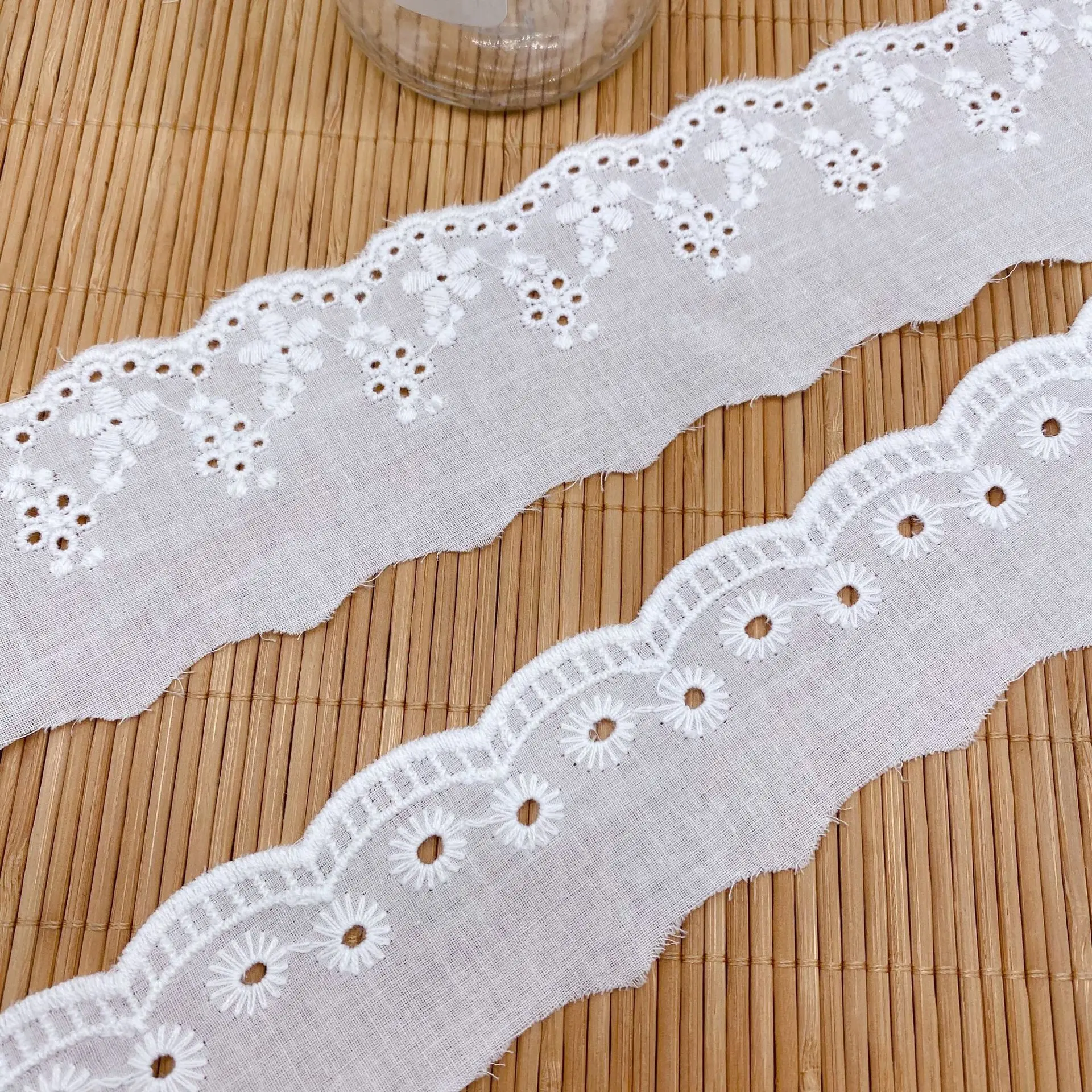 5 Yards Pure White Cotton Lace Trims DIY Lolita Clothes Hollow Flower Embroidery Cotton Ribbon Tape Cotton Material
5 Yards Pure White Cotton Lace Trims DIY Lolita Clothes Hollow Flower Embroidery Cotton Ribbon Tape Cotton Material