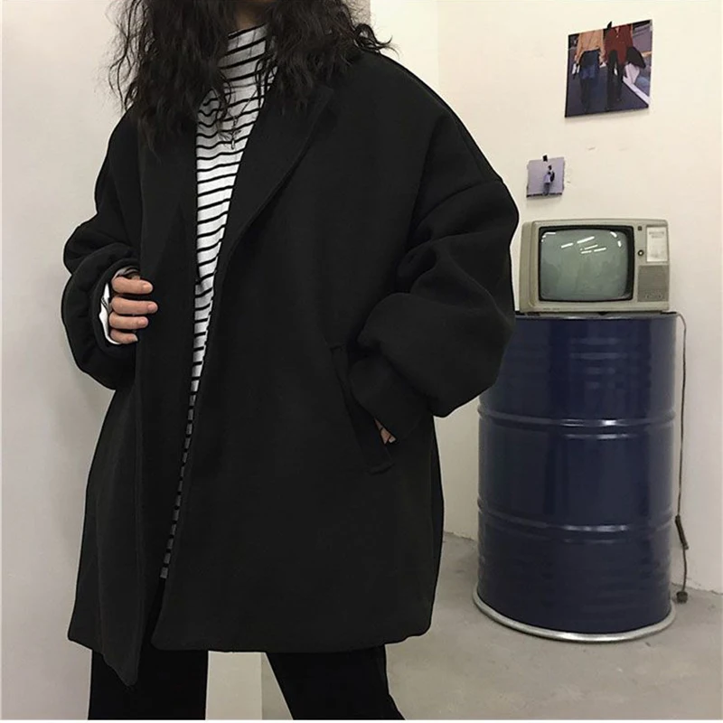 Gidyq Women Faux Woolen Coats Autumn Fashion Streetwear Bf Loose Jacket Casual Korean Female Thick Warm Blended Overcoat New
Gidyq Women Faux Woolen Coats Autumn Fashion Streetwear Bf Loose Jacket Casual Korean Female Thick Warm Blended Overcoat New