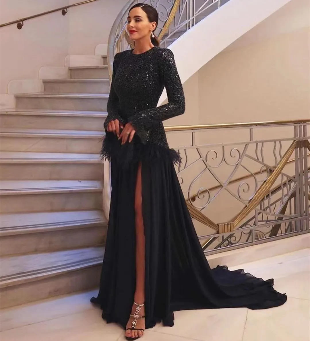 Fashionvane Black Sequins Splicing Chiffon Prom Dresses O-Neck Long Sleeves Cocktail Party Evening Dress Side Slit Sexy Vestidos
Fashionvane Black Sequins Splicing Chiffon Prom Dresses O-Neck Long Sleeves Cocktail Party Evening Dress Side Slit Sexy Vestidos
