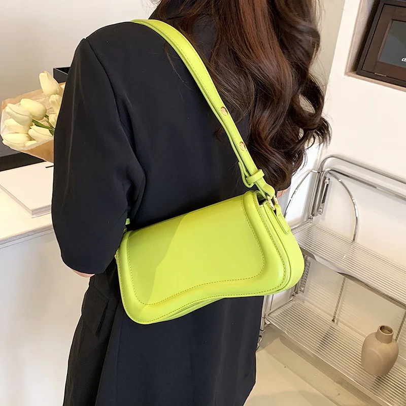 

FUNMARDI High Quality Shoulder Crossbody Bag For Women 2023 PU Leather Flap Bag Luxury Designer Handbag Female Tote Bag WLHB3299