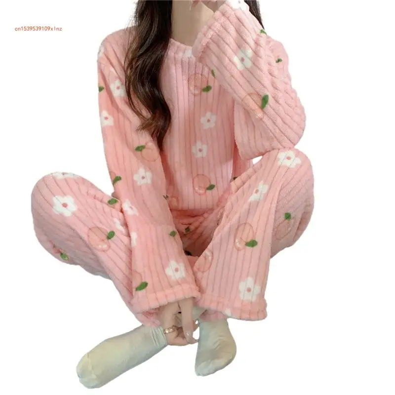 Женская пижама из кораллового флиса, комплект для отдыха, пуловер с длинными рукавами, топ и брюки, пижамный комплект
Женская пижама из кораллового флиса, комплект для отдыха, пуловер с длинными рукавами, топ и брюки, пижамный комплект