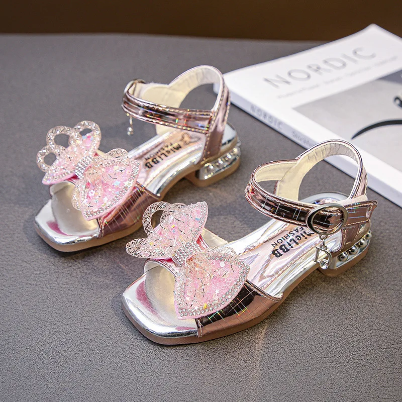 Children Girls Sandals Bow Tie Sequins Princess Velcro PU Open Toe Non-slip Roma Shoes for 4-8 Years Kids Girls for Summer
Children Girls Sandals Bow Tie Sequins Princess Velcro PU Open Toe Non-slip Roma Shoes for 4-8 Years Kids Girls for Summer