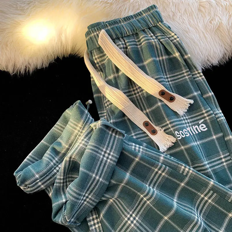 Korean Style New Arrival Spring/autumn Women Sweet Cute Ankle-length Pants Casual Loose Elastic Waist Plaid Straight Pants P327
Korean Style New Arrival Spring/autumn Women Sweet Cute Ankle-length Pants Casual Loose Elastic Waist Plaid Straight Pants P327
