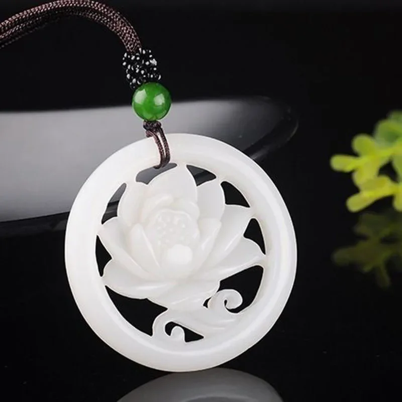 

Fashion White Jade Hollow Flower Pendant Necklace Jewellery Chinese Hand-Carved Relax Healing Women Man Luck Gifts Amulet New