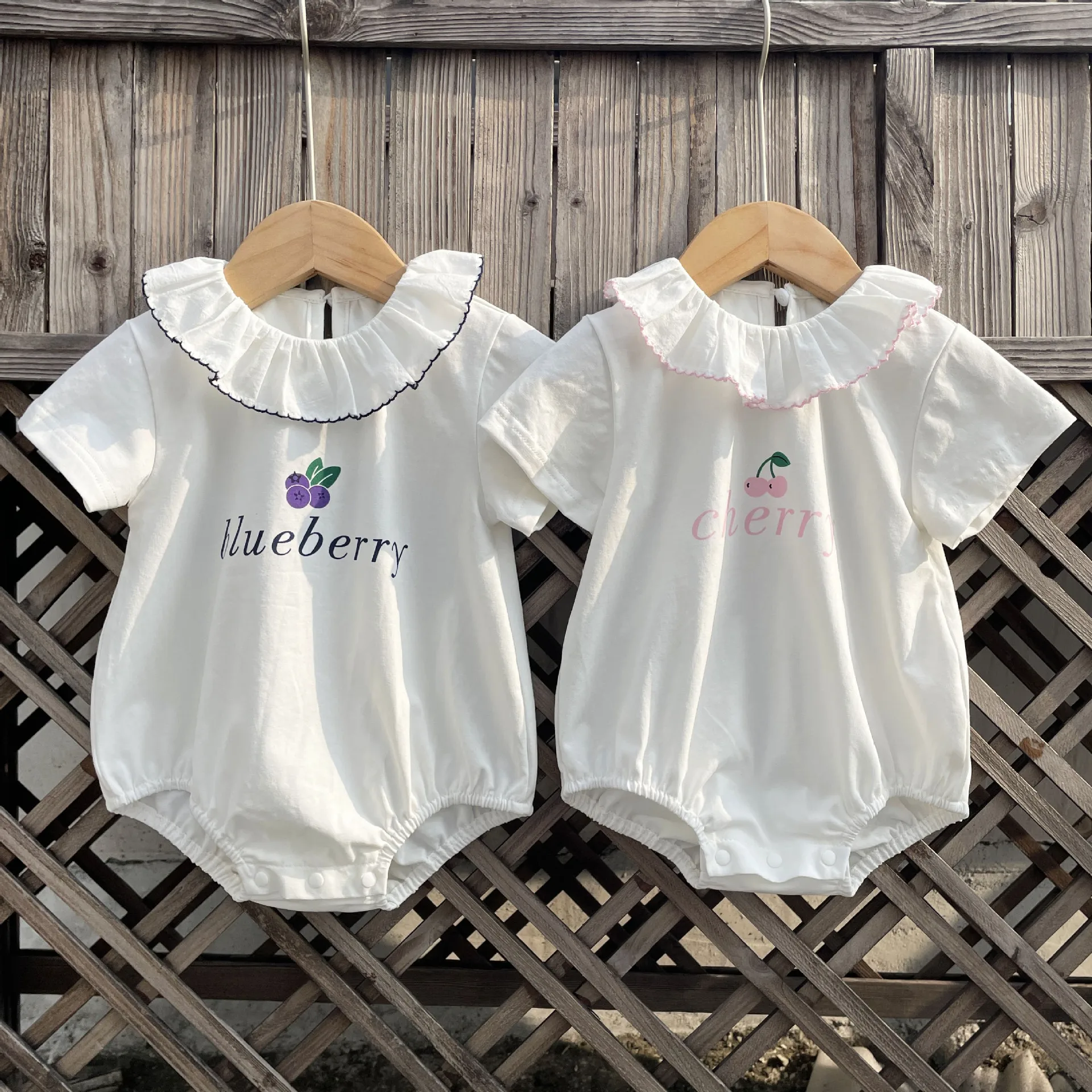 Summer Baby Girls Short Sleeve Bodysuit Cotton Thin Fruit Print Newborn Baby Ruffle Collar Jumpsuit Toddler Girl Casual Clothes
Summer Baby Girls Short Sleeve Bodysuit Cotton Thin Fruit Print Newborn Baby Ruffle Collar Jumpsuit Toddler Girl Casual Clothes