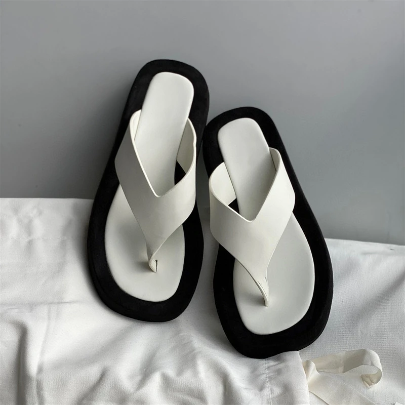Women's Slippers Summer Fashion Concise Solid Color Design Flat Shoes Famous Brands Hot Sale High Quality Outdoor Sneakers
Women's Slippers Summer Fashion Concise Solid Color Design Flat Shoes Famous Brands Hot Sale High Quality Outdoor Sneakers