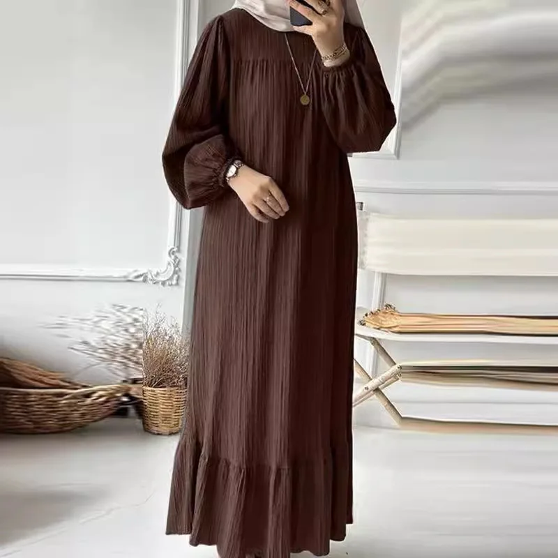 

2024 Muslim Women's Robe Spring and Autumn New Fashion Bubble Sleeves Solid Color Hem Ruffle Edge Dress فساتين السهرة
