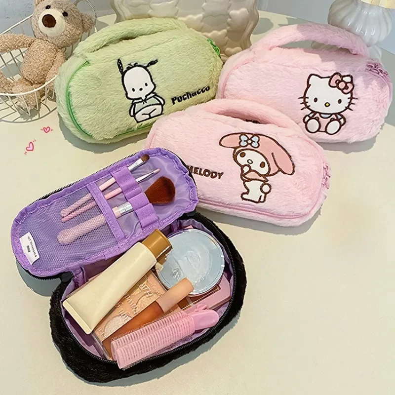 Kuromi Kawaii Sanrio My Melody Pachacco Anime Cartoon Plush Cosmetic Storage Bag Pen Bag Cute Portable Pencil Box Handbag
Kuromi Kawaii Sanrio My Melody Pachacco Anime Cartoon Plush Cosmetic Storage Bag Pen Bag Cute Portable Pencil Box Handbag