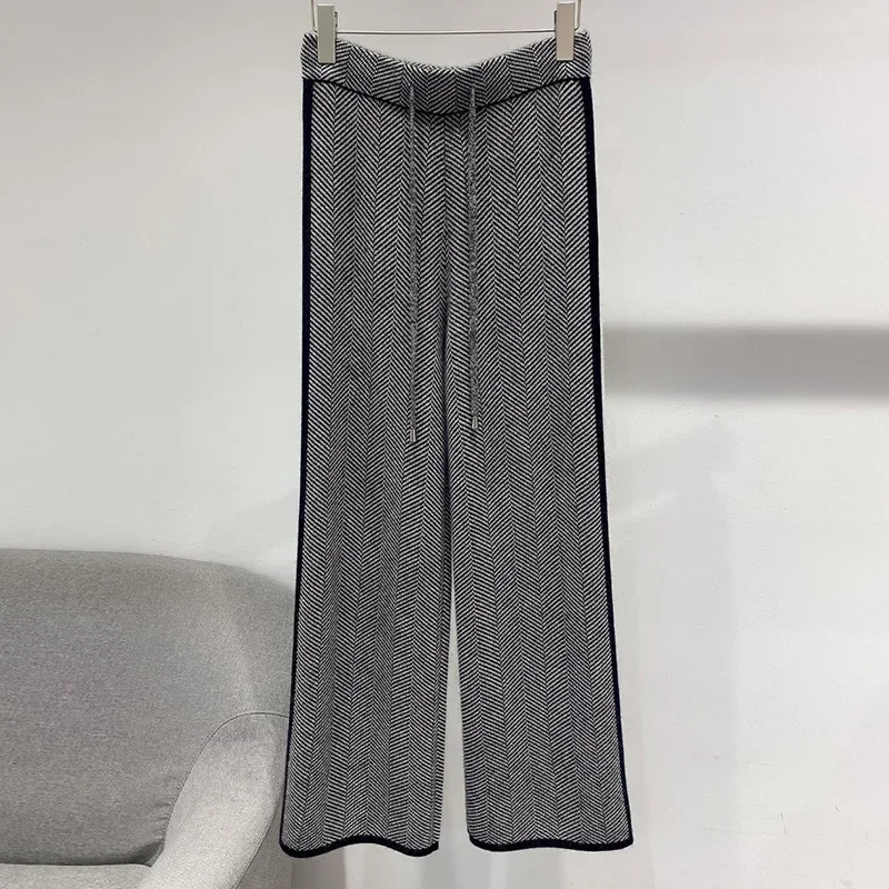 Knitted Women's Pants 100% Cashmere Herringbone Lace Wide Leg Pants Knitted Casual Pants Women Thick Winter
Knitted Women's Pants 100% Cashmere Herringbone Lace Wide Leg Pants Knitted Casual Pants Women Thick Winter