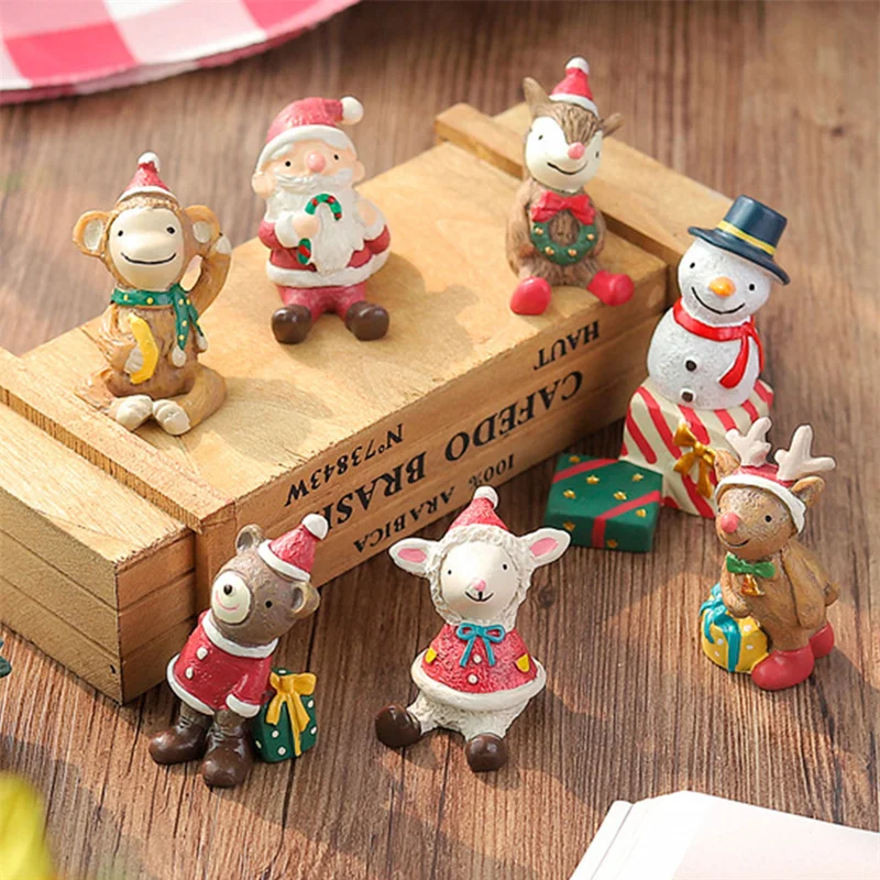 Christmas Tree Elk Mini Animal Trinkets Room Decoration Resin Christmas Decoration Gift
Christmas Tree Elk Mini Animal Trinkets Room Decoration Resin Christmas Decoration Gift