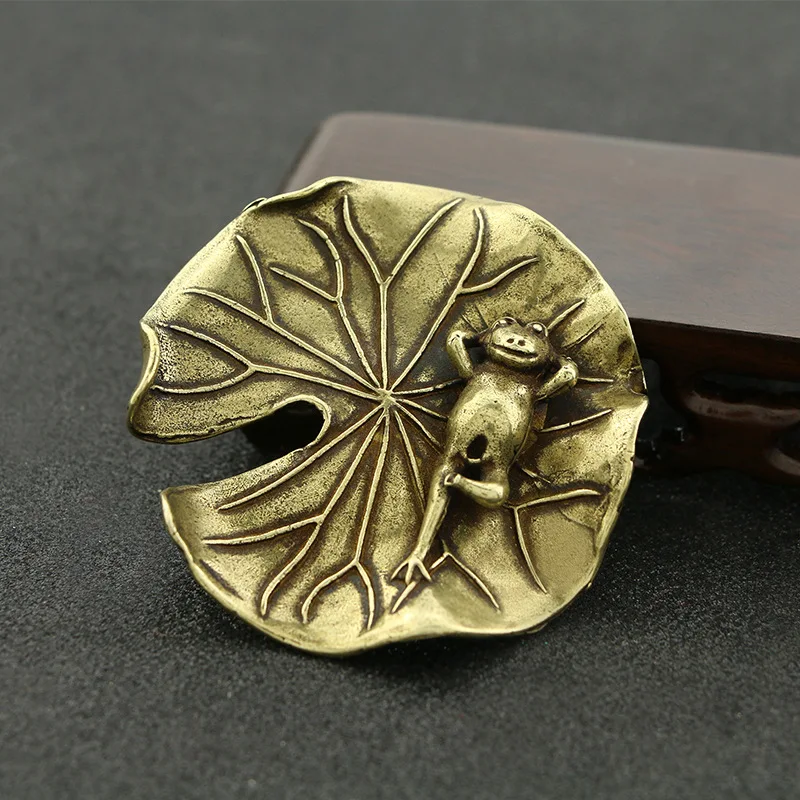 Retro Handmade Pure Copper Lotus Leaf Frog Incense Stick and Incense Burner Creative Incense Holder Home Decoration
Retro Handmade Pure Copper Lotus Leaf Frog Incense Stick and Incense Burner Creative Incense Holder Home Decoration