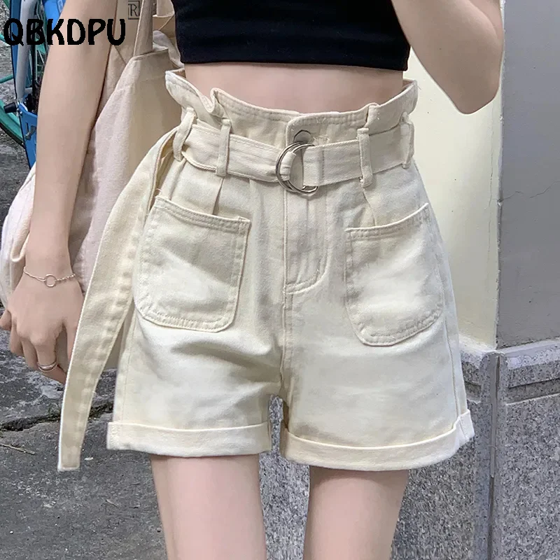 Chic Design Apricot Women's Shorts Bud High Waist Belt Short Jeans Korean Fashion Oversize Denim Pants Summer Pantalones Cortos
Chic Design Apricot Women's Shorts Bud High Waist Belt Short Jeans Korean Fashion Oversize Denim Pants Summer Pantalones Cortos