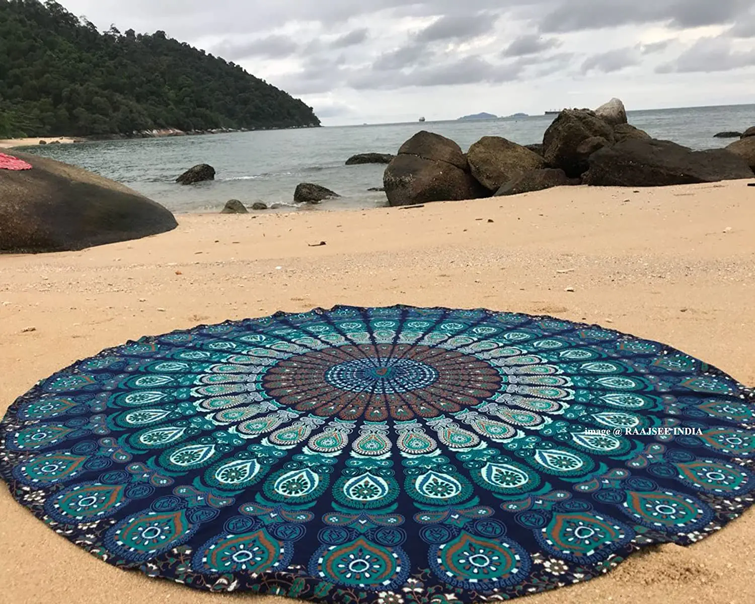 Round Beach Tapestry Mandala Hippie Beach Blanket Bohemian Large Round Table Cloth-Home Decor/Yoga Mat Meditation Picnic Rug
Round Beach Tapestry Mandala Hippie Beach Blanket Bohemian Large Round Table Cloth-Home Decor/Yoga Mat Meditation Picnic Rug