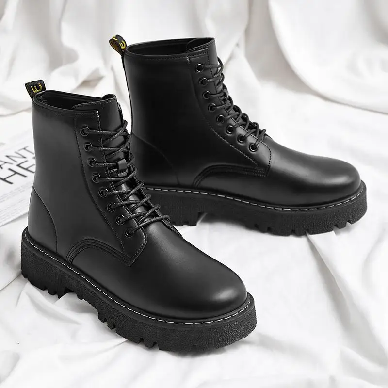 Men's Autumn High-Top Kick-off British Working Wear Windproof Locomotive Style Ankle Boots Side Zipper Fashion
Men's Autumn High-Top Kick-off British Working Wear Windproof Locomotive Style Ankle Boots Side Zipper Fashion