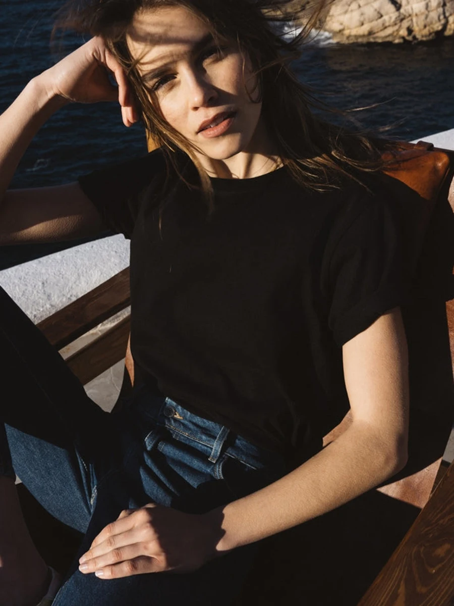 Solid Cotton Vintage T-shirt Round Neck Short Sleeve Women Tshirts 2023 Summer Casual Chic Elegant Simple Classic Female Tops
Solid Cotton Vintage T-shirt Round Neck Short Sleeve Women Tshirts 2023 Summer Casual Chic Elegant Simple Classic Female Tops