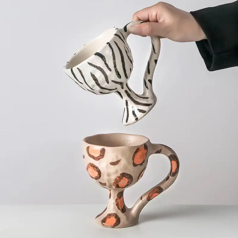 Handmade ceramic wine glass, handcrafted cup, vintage dessert ice cream cup, Instagram style, niche decoration, high legged cup
Handmade ceramic wine glass, handcrafted cup, vintage dessert ice cream cup, Instagram style, niche decoration, high legged cup