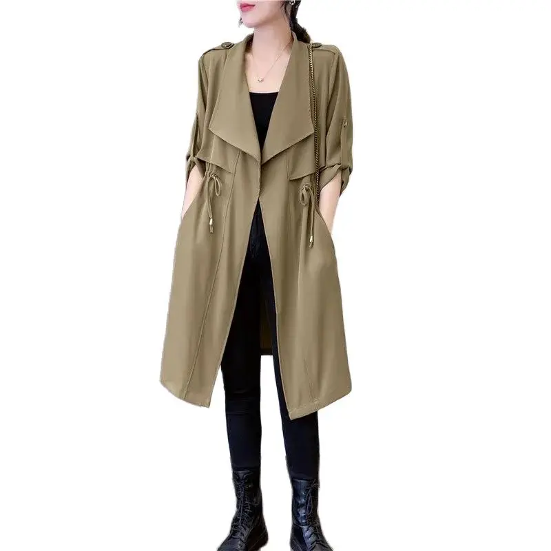 Temperament Celebrity Windbreaker Coat Female 2023 Spring And Autumn New British Style Loose Waist Slim Long Fashion Coat Tide.
Temperament Celebrity Windbreaker Coat Female 2023 Spring And Autumn New British Style Loose Waist Slim Long Fashion Coat Tide.