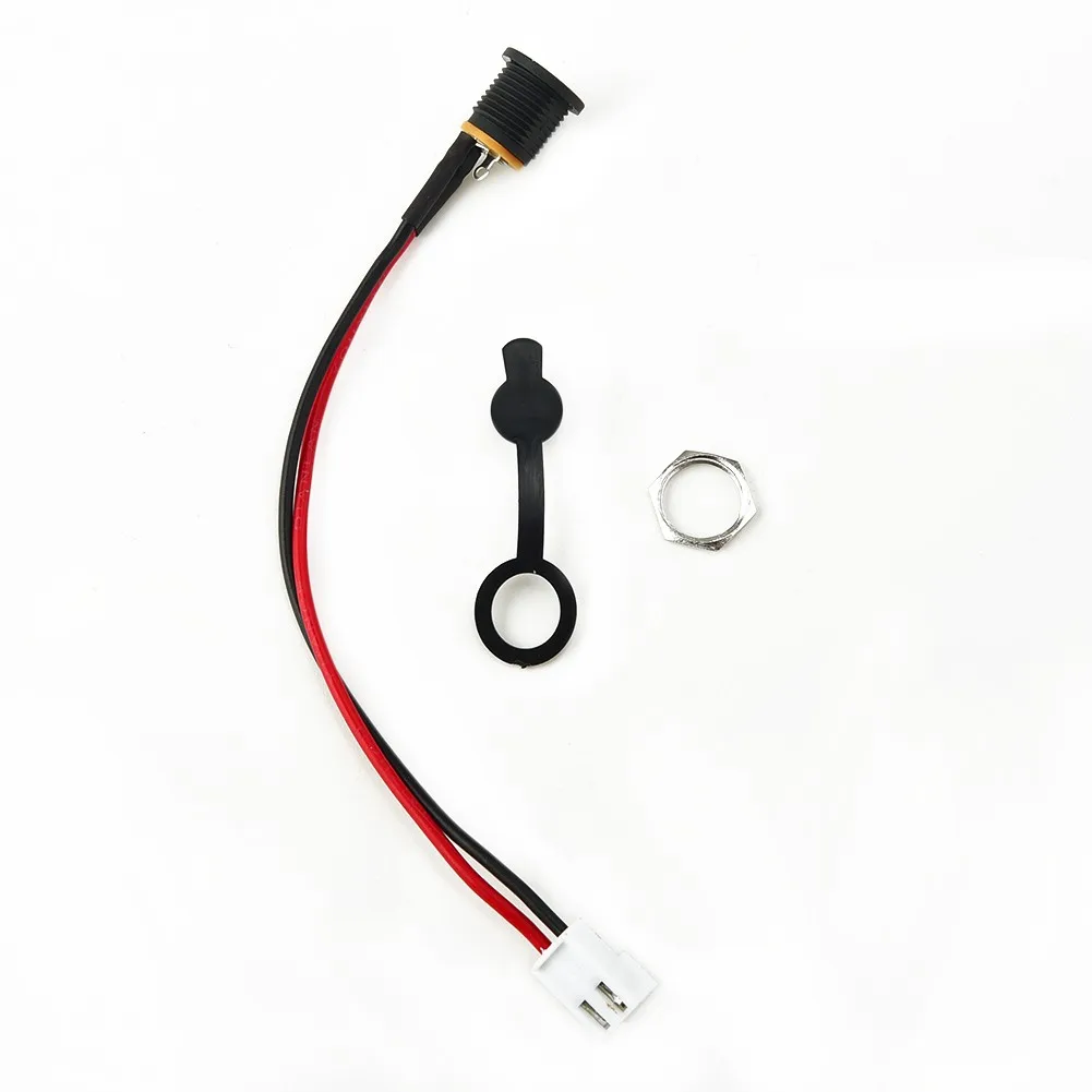 Socket Charging Port Round Hole DC5.5x2.1mm Direct Current Electric Bicycle Electric Vehicle Small Surf Scooter Brand New
Socket Charging Port Round Hole DC5.5x2.1mm Direct Current Electric Bicycle Electric Vehicle Small Surf Scooter Brand New