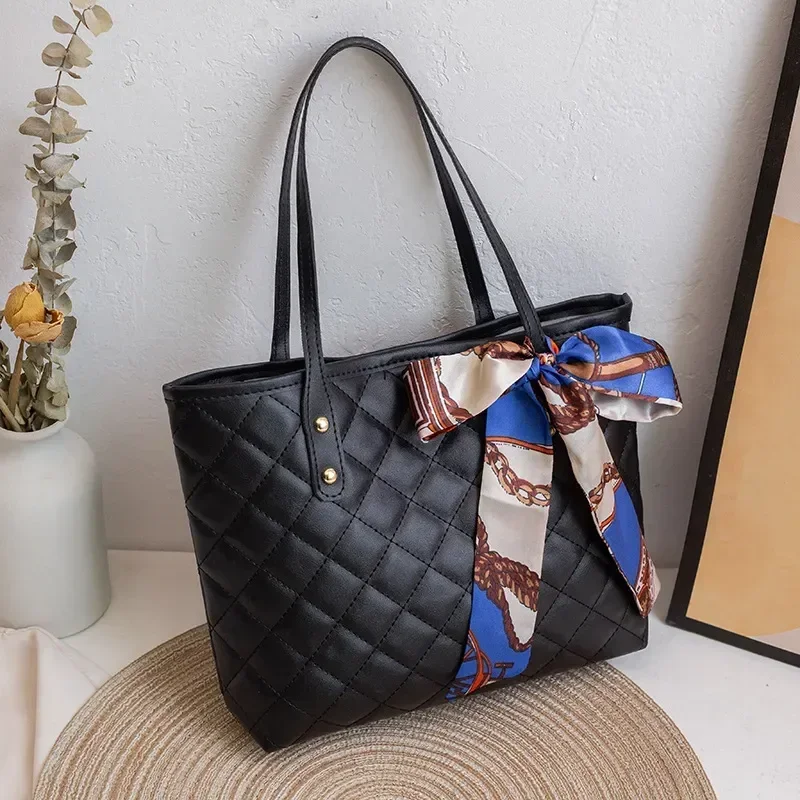 Large Capacity Women's Bag Tote Bag One Shoulder Bucket Bag tote bags for women hand bags for women
Large Capacity Women's Bag Tote Bag One Shoulder Bucket Bag tote bags for women hand bags for women