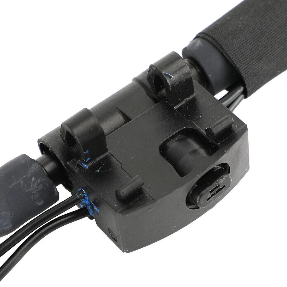 Black Windshield Washer Nozzle Assembly Heated For Mercedes ClA250 2014-18 1768600192 Accessories For Vehicles
Black Windshield Washer Nozzle Assembly Heated For Mercedes ClA250 2014-18 1768600192 Accessories For Vehicles
