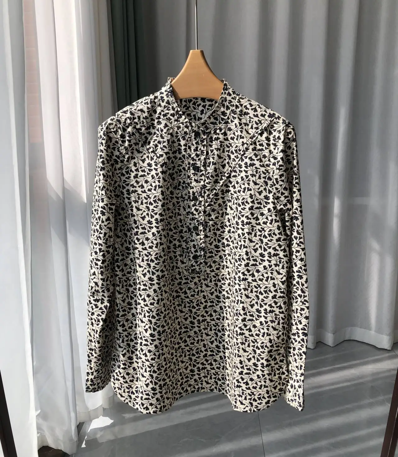 Autumn Brand New Designer Fashion Women's High Quality Cotton Floral Print Long Sleeves Shirt Tops C809
Autumn Brand New Designer Fashion Women's High Quality Cotton Floral Print Long Sleeves Shirt Tops C809