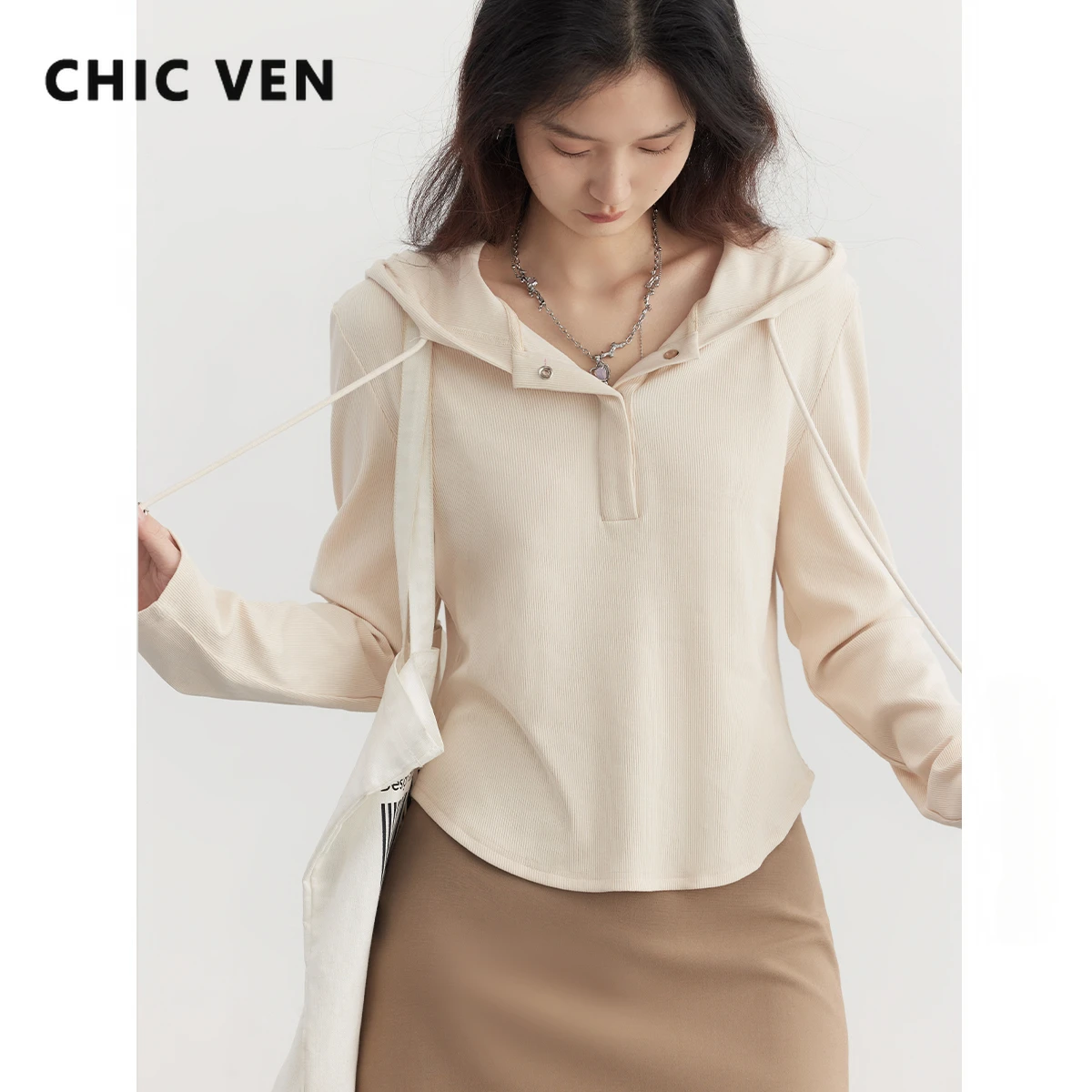 

CHIC VEN Women T-Shirts New Casual Hooded Drawstring Layered Long Sleeved Slim Woman Knit Tees Female Tops Spring 2024
