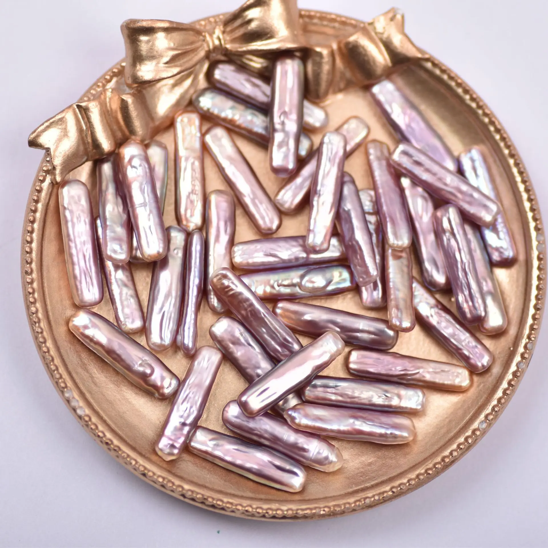 Baroque special-shaped pearls 6x24mm natural non-porous toothpick bead powder purple particles bare bead DIY jewelry accessories
Baroque special-shaped pearls 6x24mm natural non-porous toothpick bead powder purple particles bare bead DIY jewelry accessories