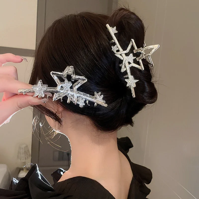 Korean Charm Five-pointed Star Hair Claw Clips Summer Sweet Cool Y2k Metal Hairpin Hair Accessories for Women Girls Headdress
Korean Charm Five-pointed Star Hair Claw Clips Summer Sweet Cool Y2k Metal Hairpin Hair Accessories for Women Girls Headdress