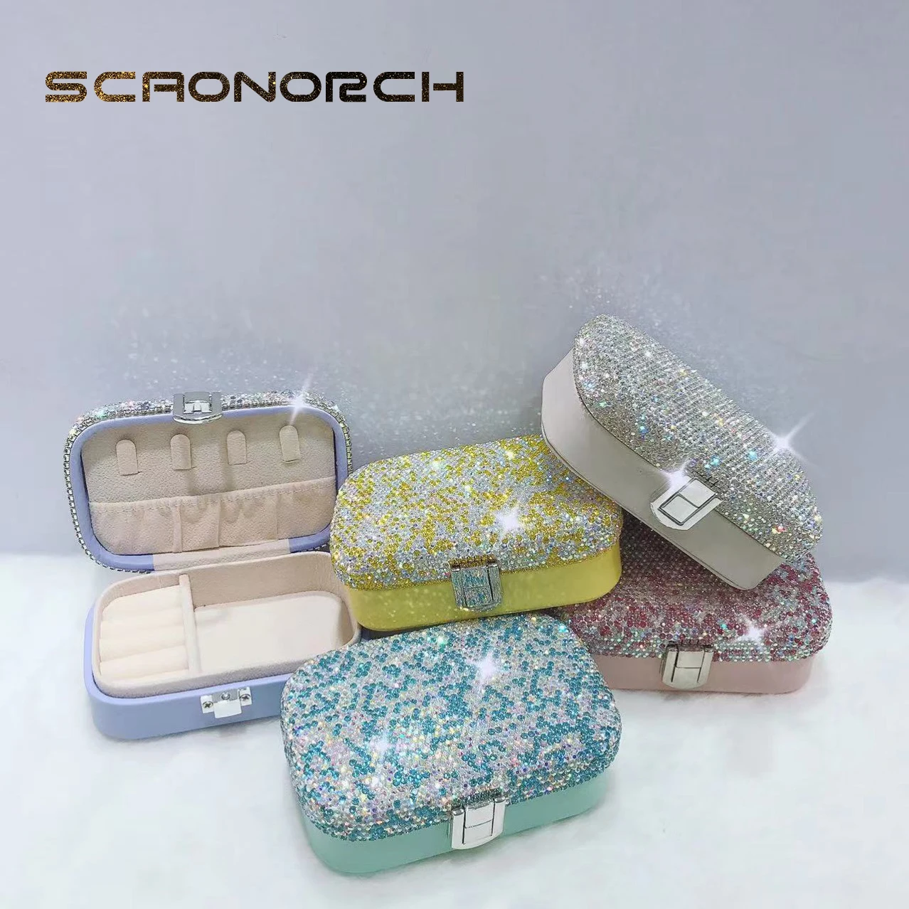 Luxury Rhinestones Jewelry Box Travel Portable Jewerly Earring Necklace Organizer Storage Box Wedding Ring Case Gift Drop Ship
Luxury Rhinestones Jewelry Box Travel Portable Jewerly Earring Necklace Organizer Storage Box Wedding Ring Case Gift Drop Ship
