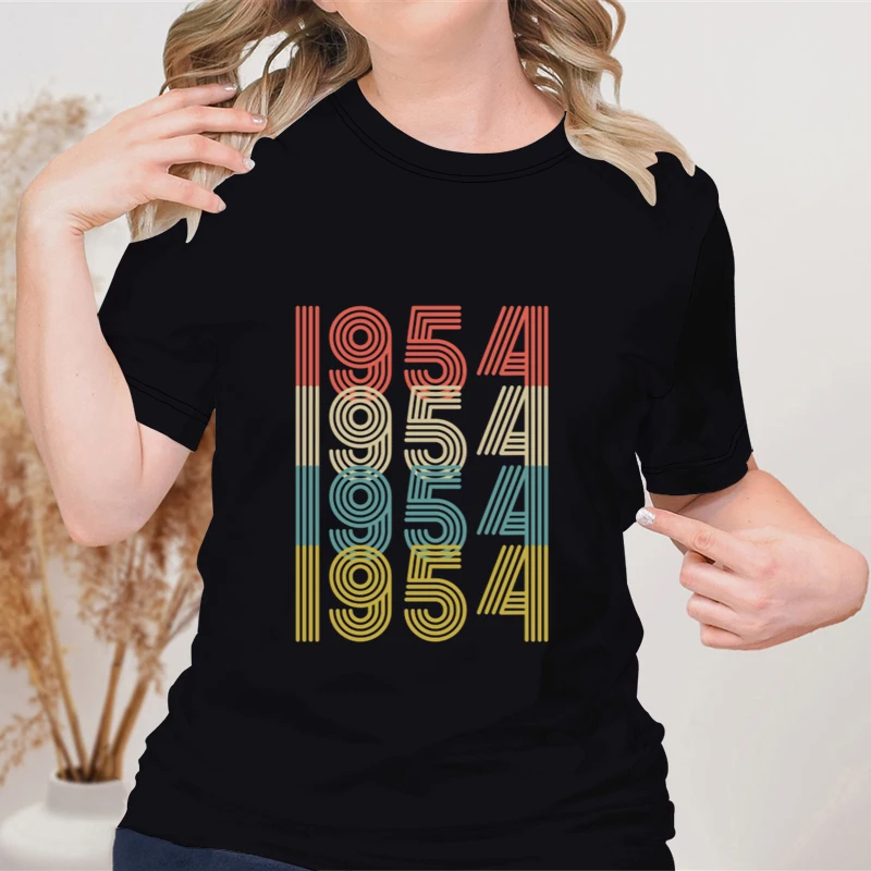 Женская одежда, футболка с принтом 1954, винтажные повседневные рубашки для женщин, топы, летняя Эстетическая одежда с коротким рукавом, женские топы
Женская одежда, футболка с принтом 1954, винтажные повседневные рубашки для женщин, топы, летняя Эстетическая одежда с коротким рукавом, женские топы