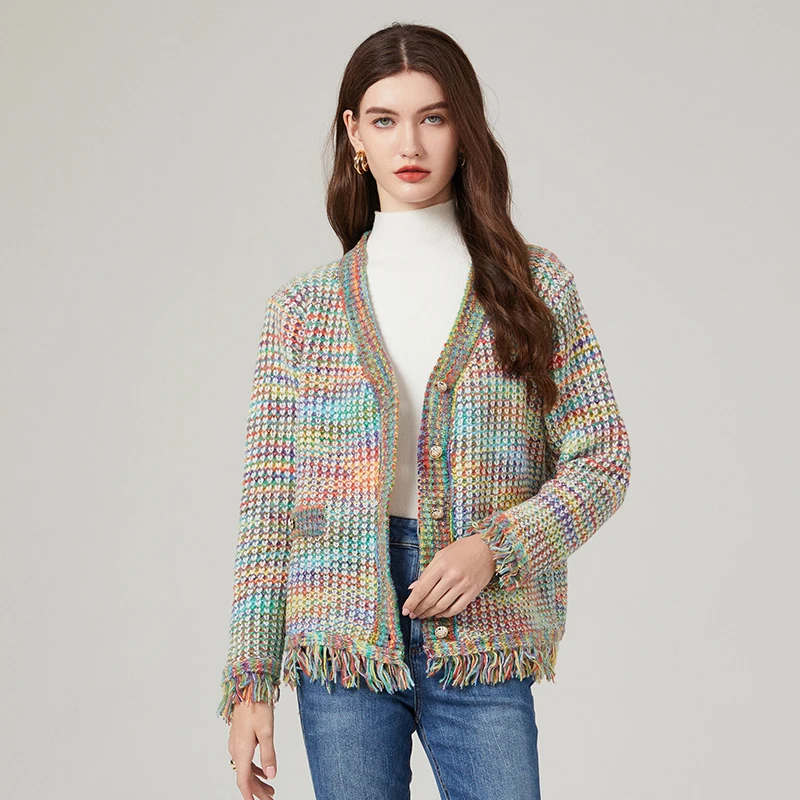 2023 New Autumn Winter Women V-Neck Single Breasted Cardigan High Quality Fashion Tassel Rainbow Color Knitted Cardigan Coat
2023 New Autumn Winter Women V-Neck Single Breasted Cardigan High Quality Fashion Tassel Rainbow Color Knitted Cardigan Coat