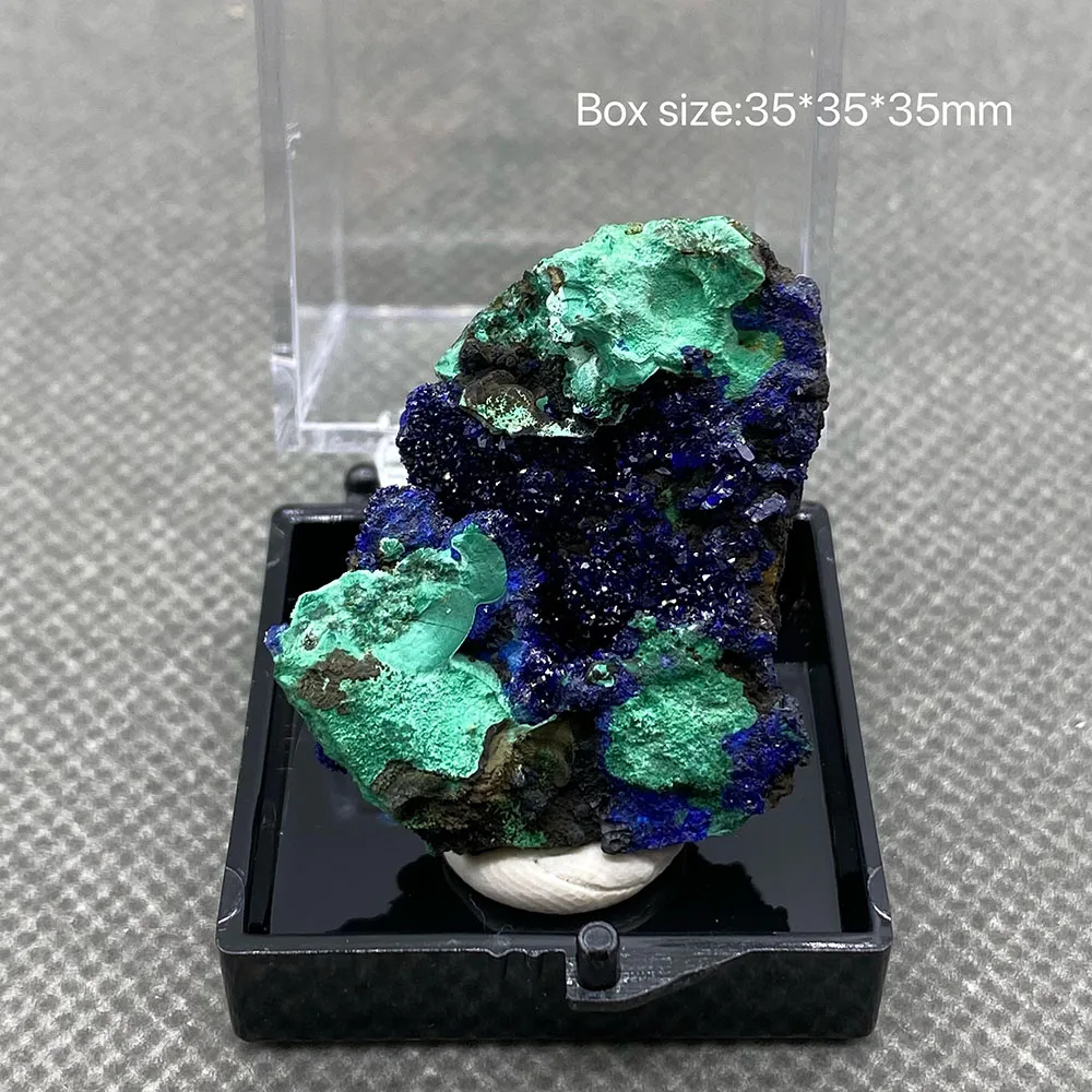 

Natural beautiful Azurite and Malachite symbiotic mineral specimen crystal Stones and crystals Healing crystal Box:35mm