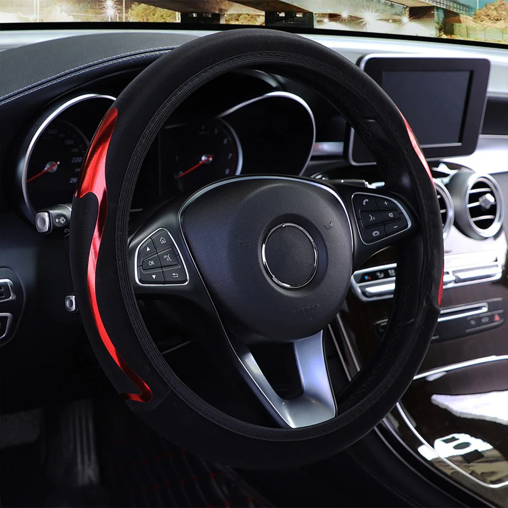 PU Leather Spliced Car Steering Wheel Cover Breathable Non-slip Four Seasons Universal Suitable For 38cm/15-inch Steering Wheel
PU Leather Spliced Car Steering Wheel Cover Breathable Non-slip Four Seasons Universal Suitable For 38cm/15-inch Steering Wheel