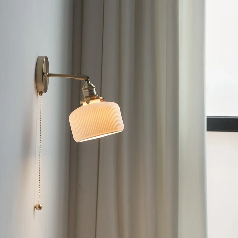 Japanes Vintage Wall Lamp Brass Ceramic Lampshade Pull Wire Switch Swivel Sconce For Bedroom Bedside Wall Light Home Decoration
Japanes Vintage Wall Lamp Brass Ceramic Lampshade Pull Wire Switch Swivel Sconce For Bedroom Bedside Wall Light Home Decoration