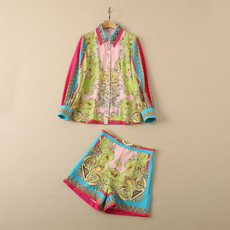 New European and American women's wear for winter 2022 Long sleeve studded lapel shirt Vintage printed shorts Fashion suits
New European and American women's wear for winter 2022 Long sleeve studded lapel shirt Vintage printed shorts Fashion suits