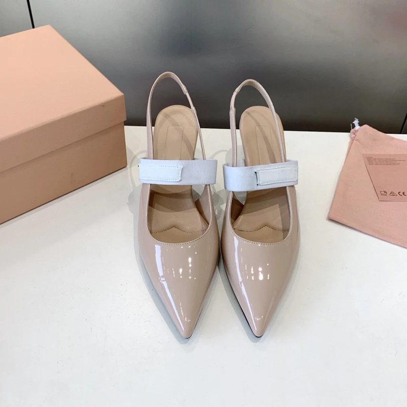 Women's Pale Pink 50mm Slingback Patent Leather Pumps Luxury Designer Summer Slip-on Style Pointed toe Low Heel Sandals
Women's Pale Pink 50mm Slingback Patent Leather Pumps Luxury Designer Summer Slip-on Style Pointed toe Low Heel Sandals