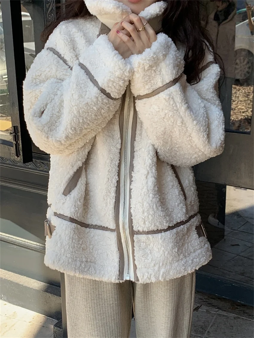 Alien Kitty Motorcycle Girls Lamb Fur Vintage Coats Women Chic Winter Daily New 2023 All Match OL Warm Thicken Loose Jackets
Alien Kitty Motorcycle Girls Lamb Fur Vintage Coats Women Chic Winter Daily New 2023 All Match OL Warm Thicken Loose Jackets