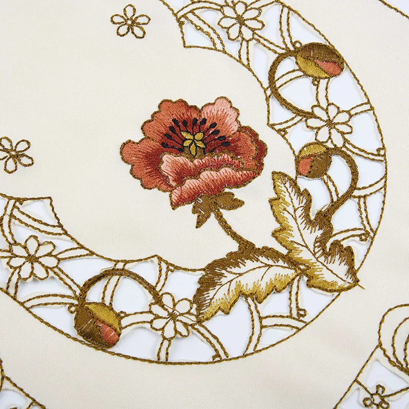 Decor Table Runner Soft Fabric Gauze Embroidered Table Cloth Jacquard Elegant Floral Polyester Durable Sale New
Decor Table Runner Soft Fabric Gauze Embroidered Table Cloth Jacquard Elegant Floral Polyester Durable Sale New