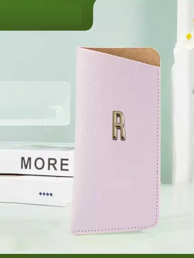 Customized Eyewear Bags Chic PVC Leather with Hanging Feature Personalized Customer Name Sweet-Toned: Crystal Accent Decor
Customized Eyewear Bags Chic PVC Leather with Hanging Feature Personalized Customer Name Sweet-Toned: Crystal Accent Decor
