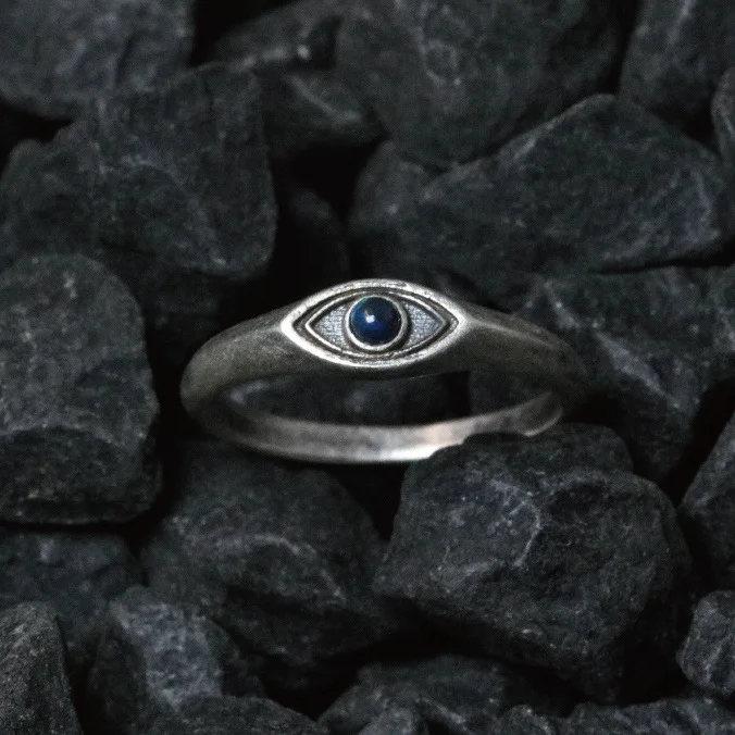 

Vintage Silver Color Eye of Horus Ring for Men Women Blue Stone Eye Ring Engagement Wedding Ring Retro Jewelry Gifts